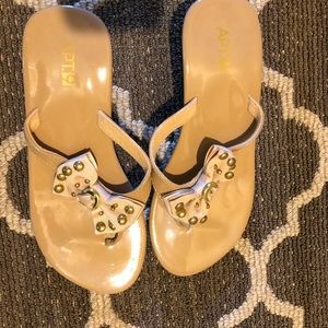 Tan heel sandals/women’s size